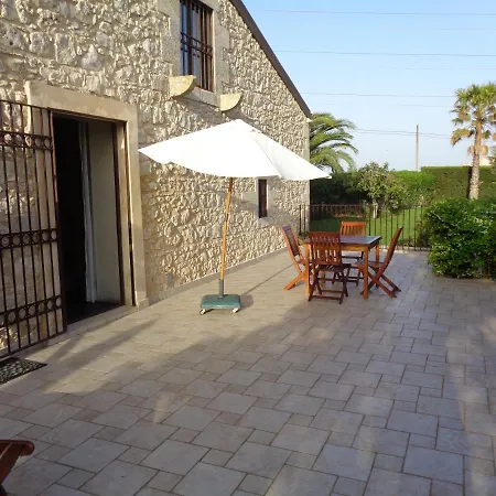 Aparthotel Masseria Sant'elia *