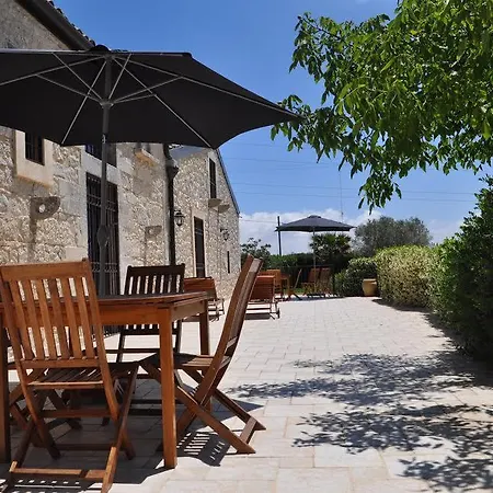 Aparthotel Masseria Sant'elia *