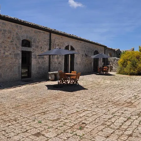 Masseria Sant'elia