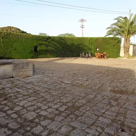 Apartahotel Masseria Sant'elia *