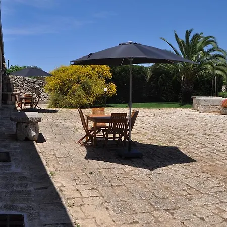 Masseria Sant'elia Apartahotel *